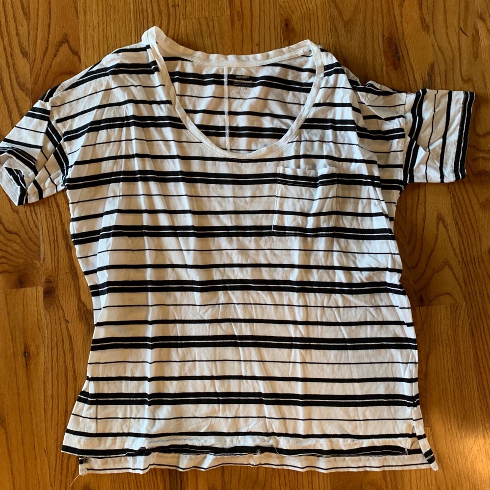 Old Navy boyfriend style stripped tee